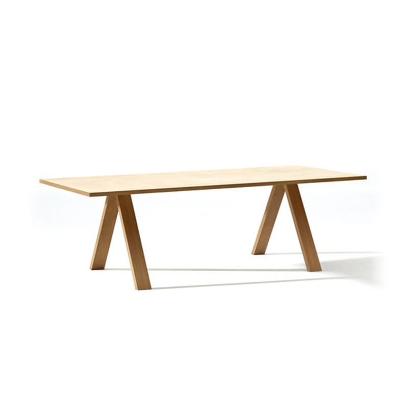 שולחן עבודת צוות משרדי