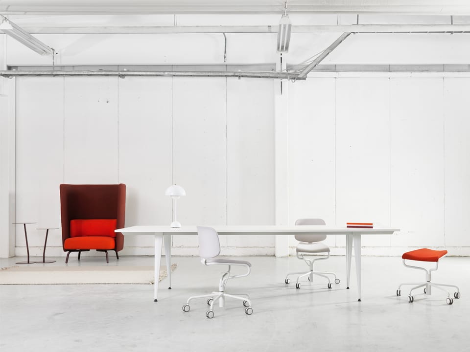 שולחן ישיבות