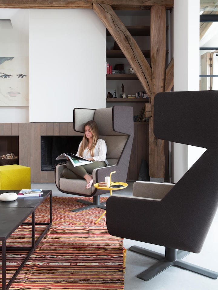 כורסא מבודדת רעשים