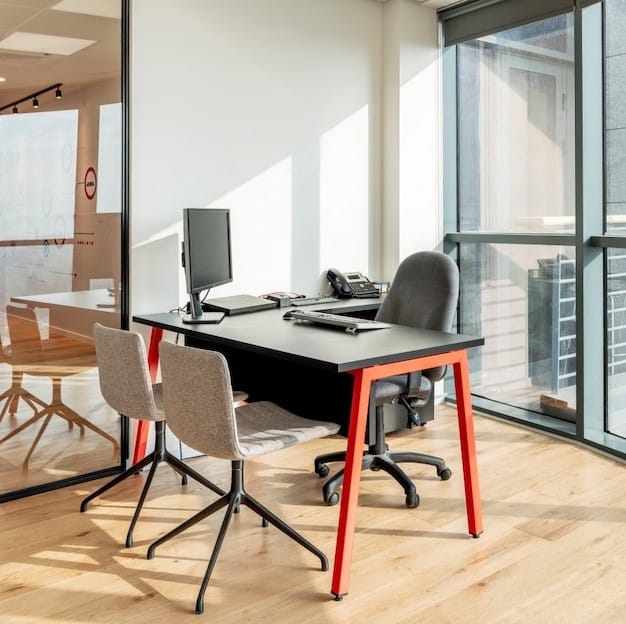 שולחן מנהלים