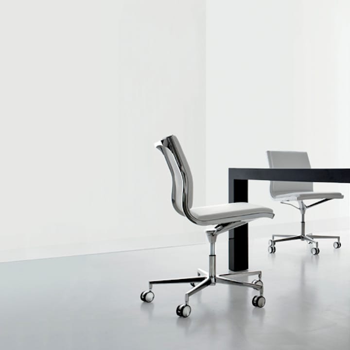 כיסא מנהלים