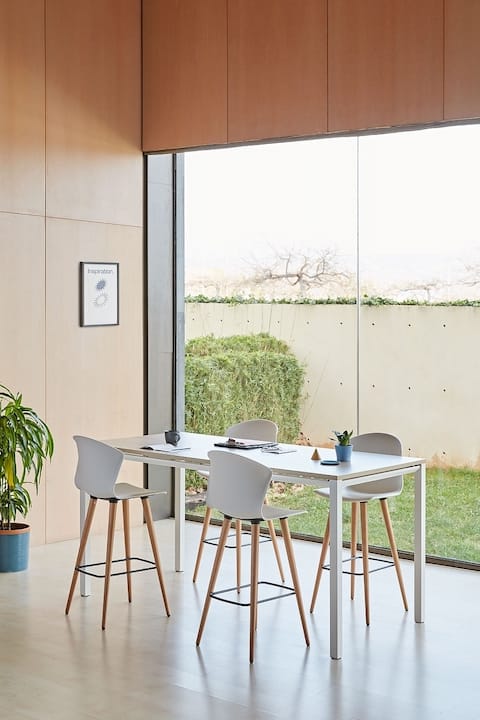 שולחן משרדי