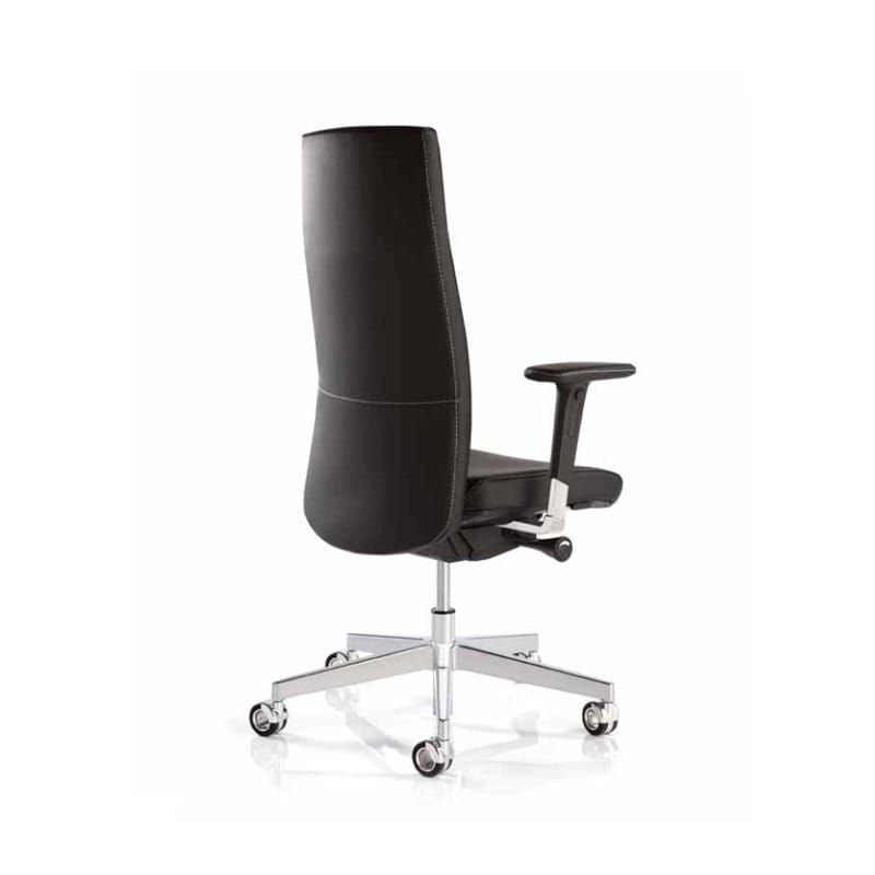 כיסא מנהלים