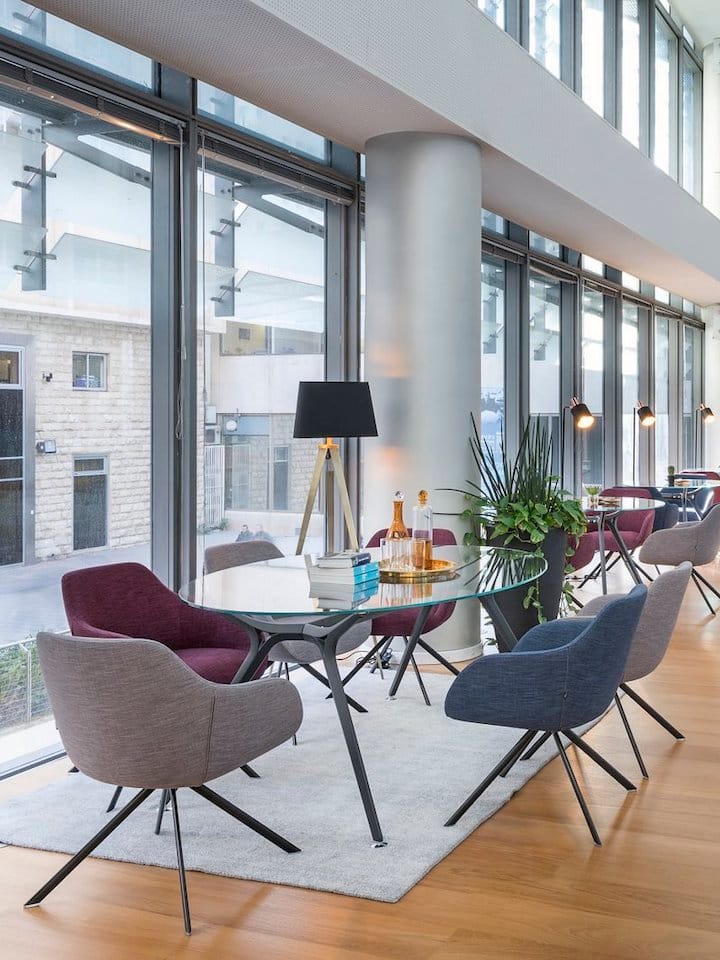 כיסא אירוח למשרד