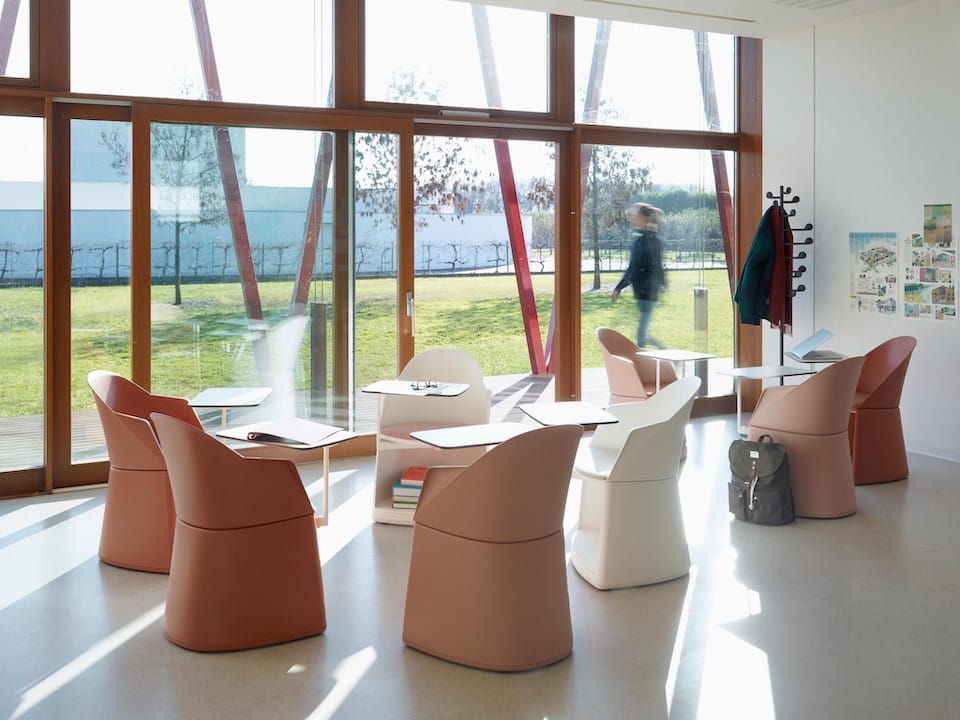 כורסה עם אחסון