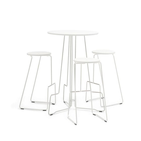 שולחן וכסאות בר מתקפלים Tiki