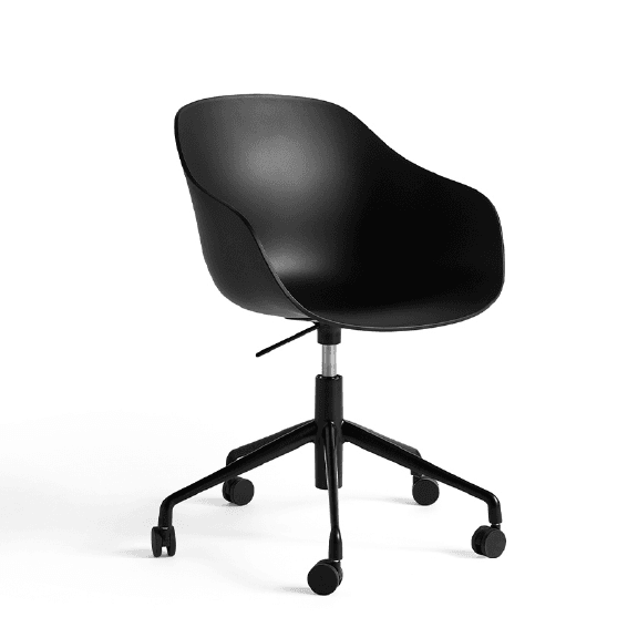 כסא עבודה AAC252 של חברת HAY