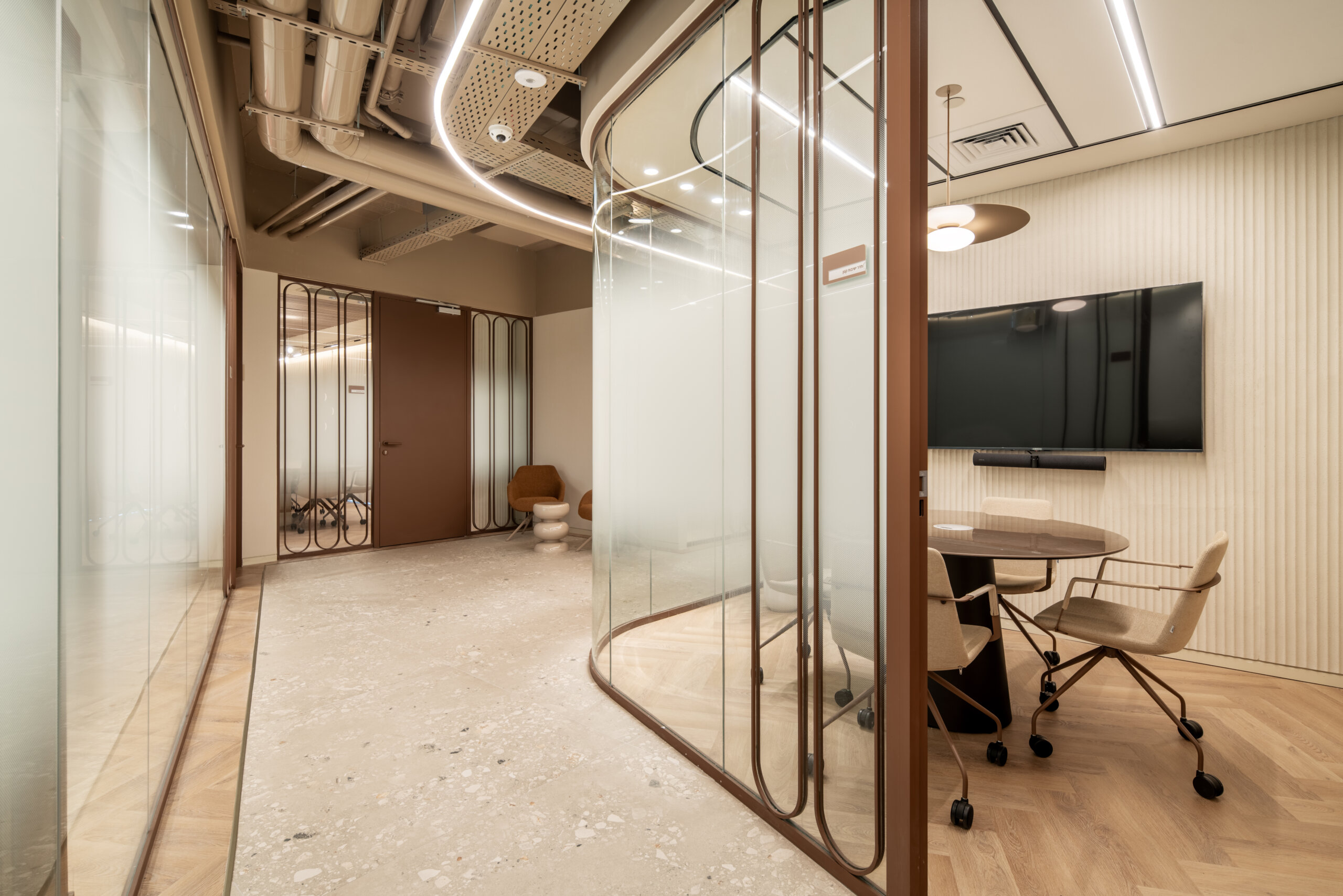 totem by sovet+Pera by B&T