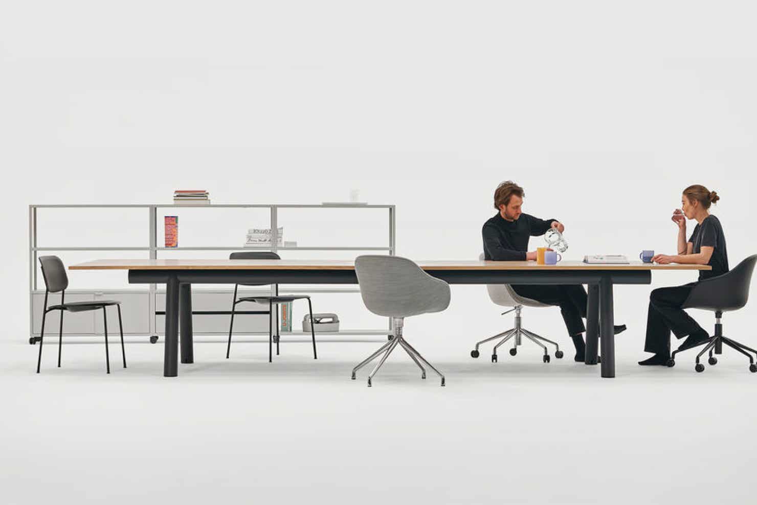 hay-boa-table-wb-lacquered-oak-tabletop-charcoal-powder-coated-alu-frame_new-order-shelving-systen-light-grey-1480