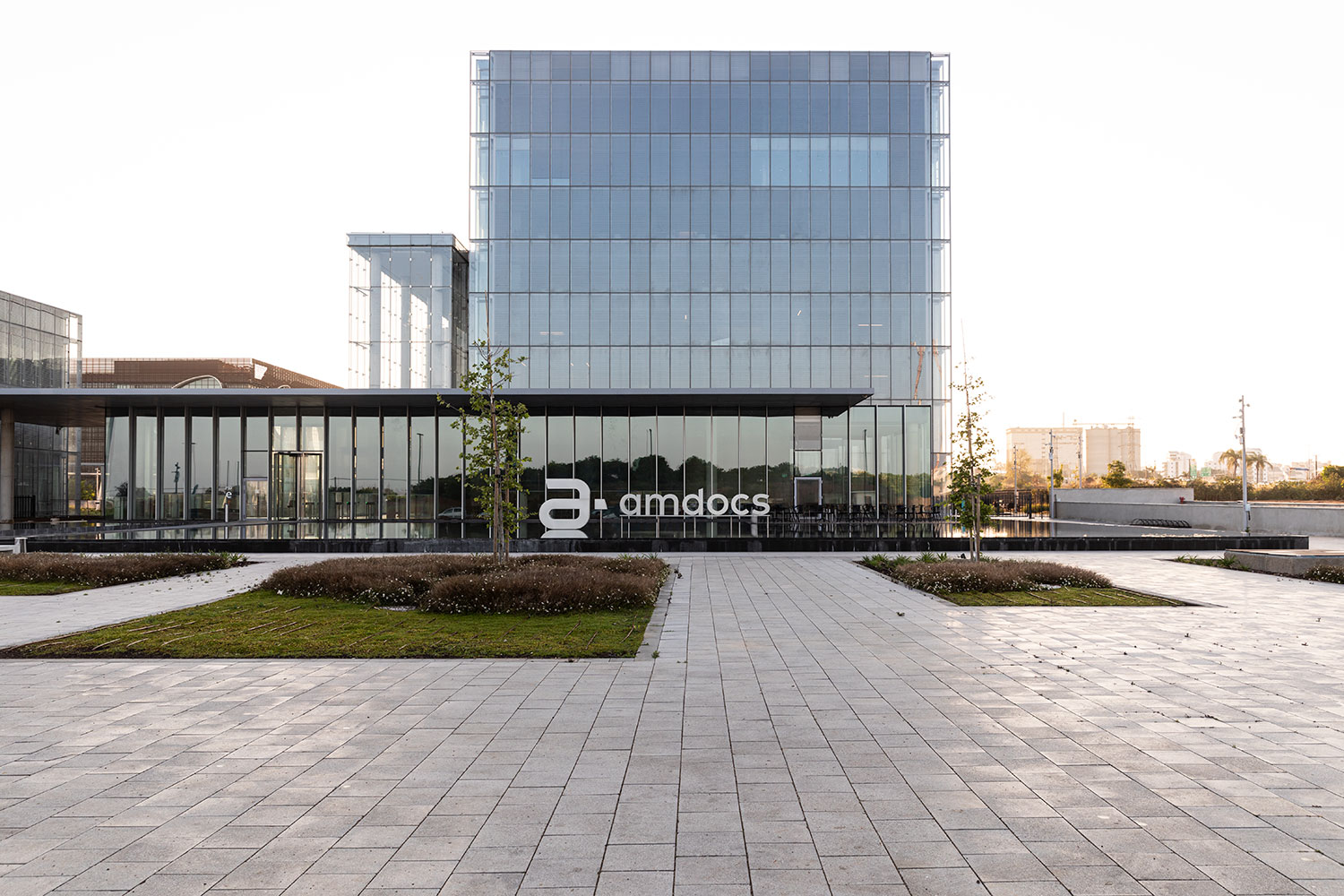 Amdocs_0K5A6390s