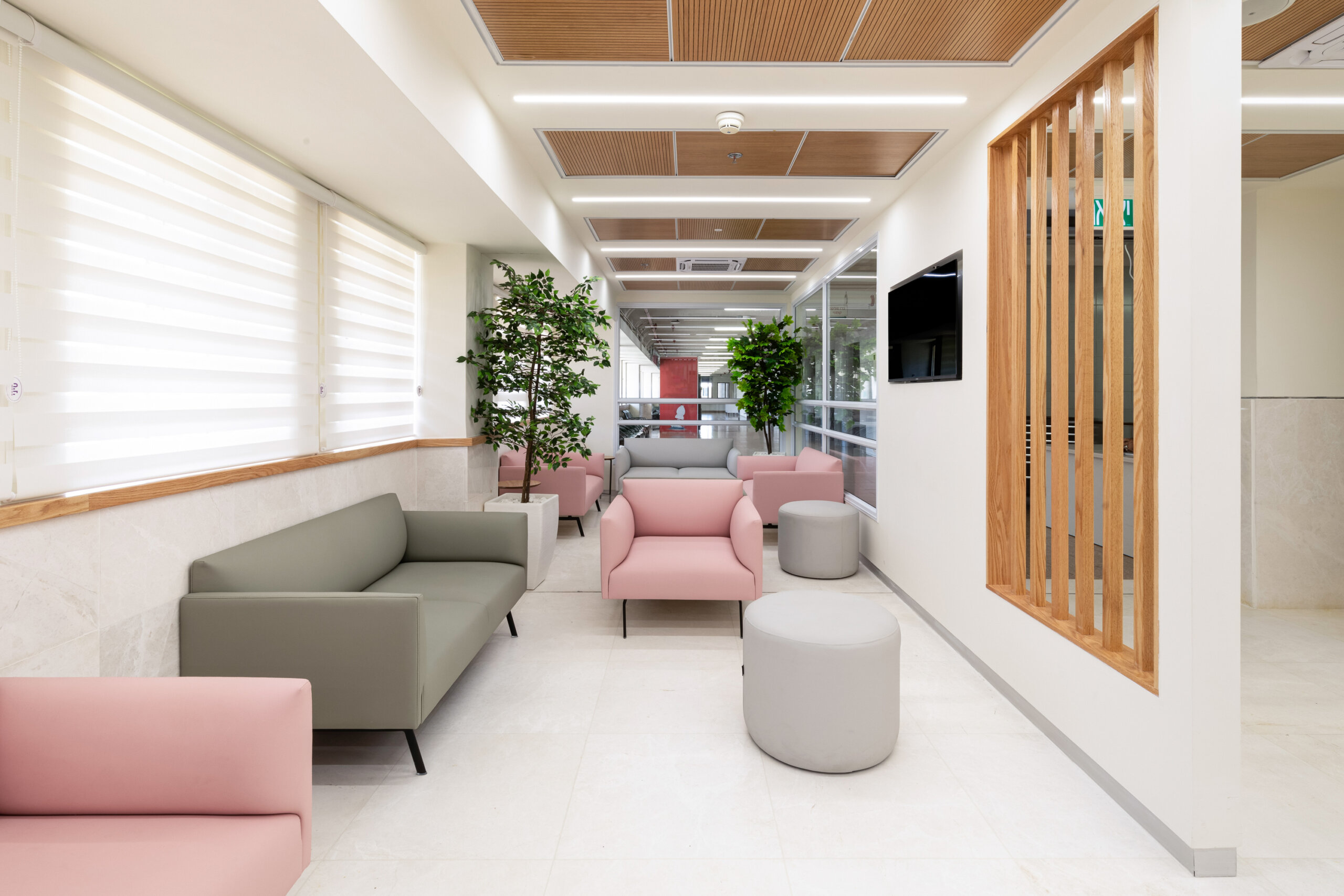 Led sofa+led armchair+פוף בייצור פיטרו (2)