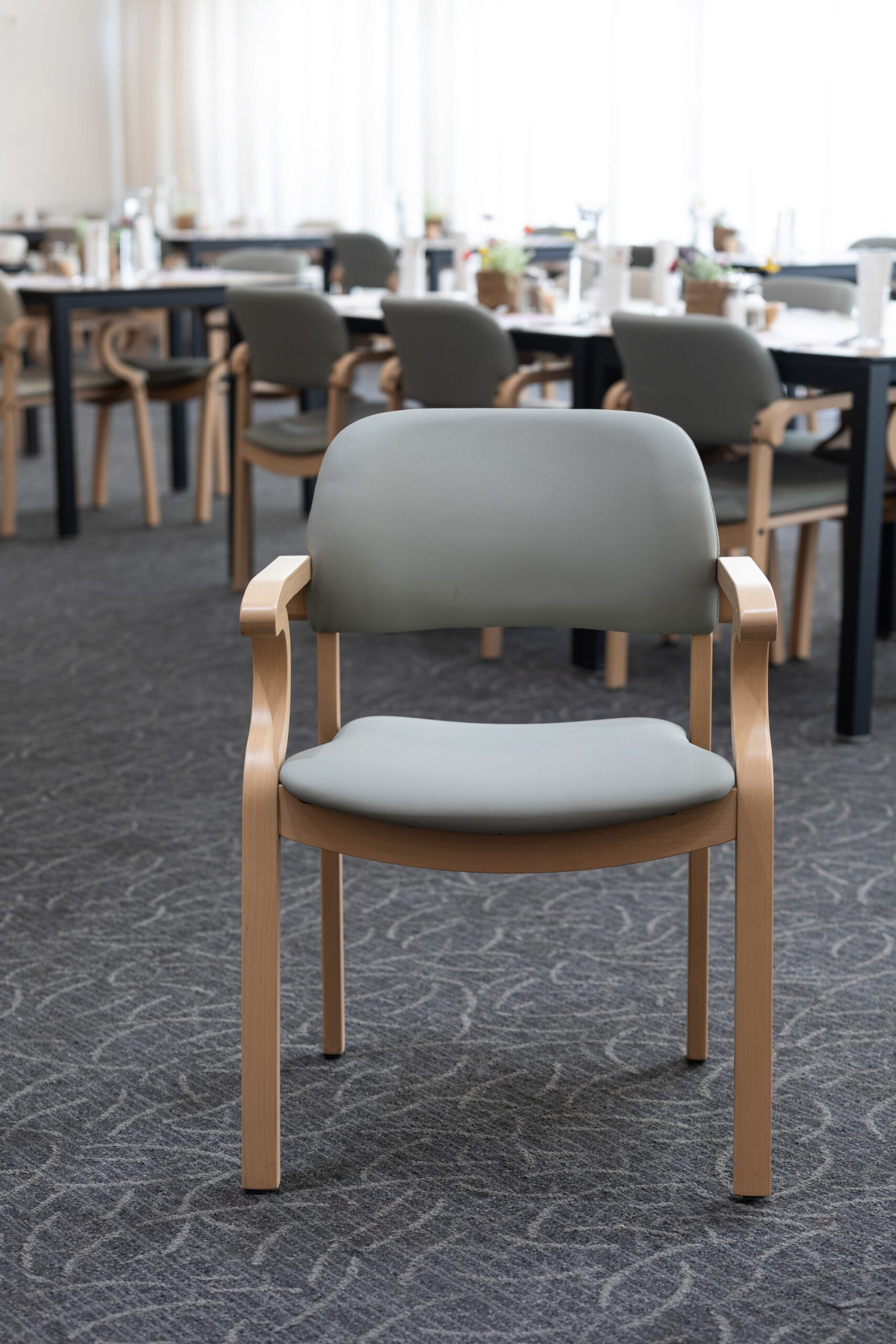 amanda-chair-rikostyle-13-scaled-3