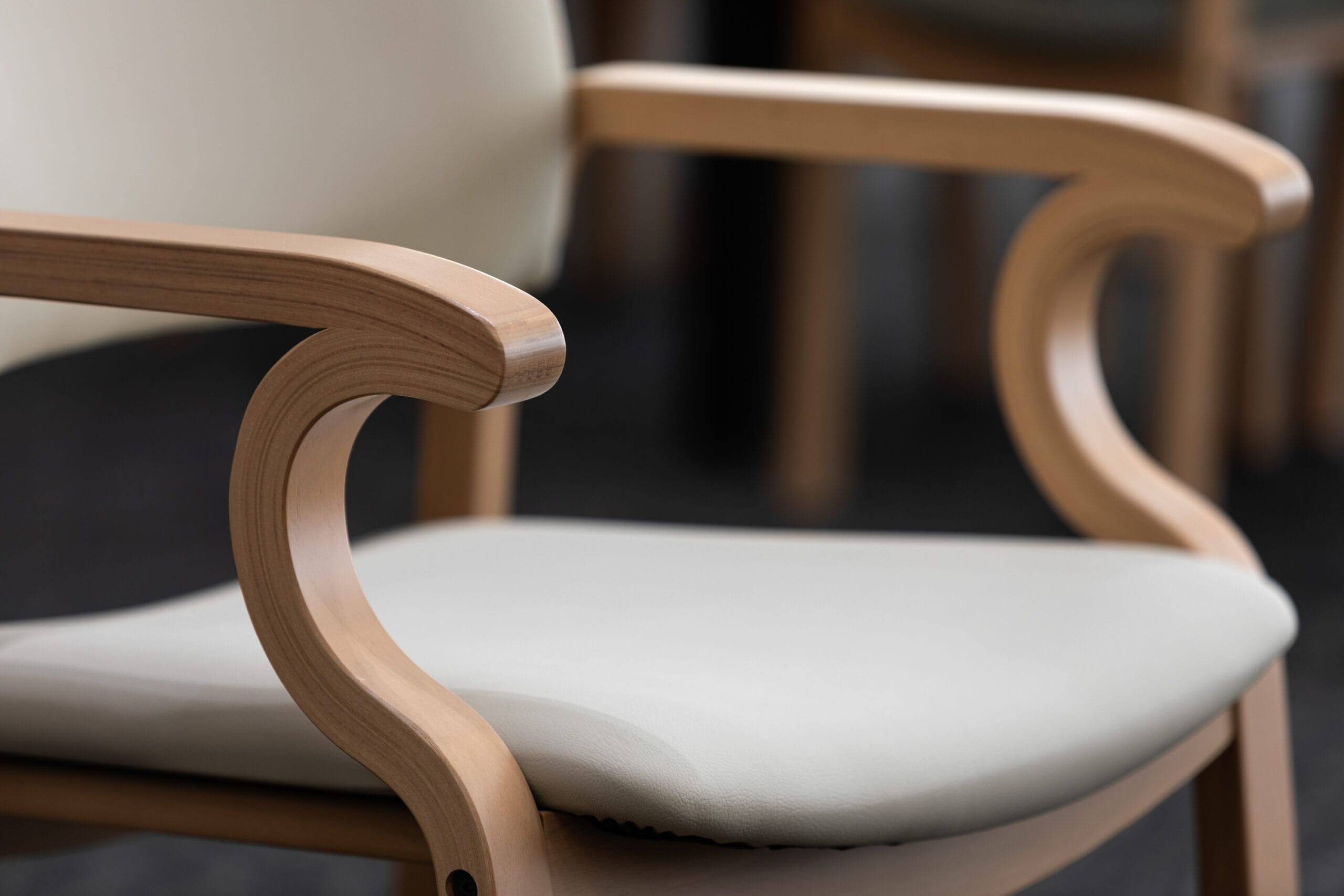 amanda-chair-rikostyle-19-scaled-3