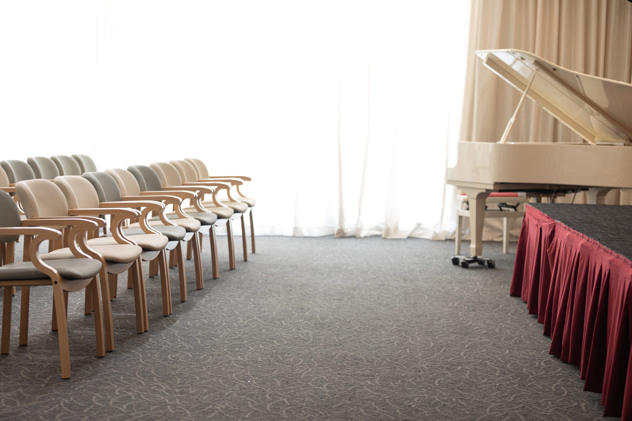 amanda-chair-rikostyle-24-scaled-3