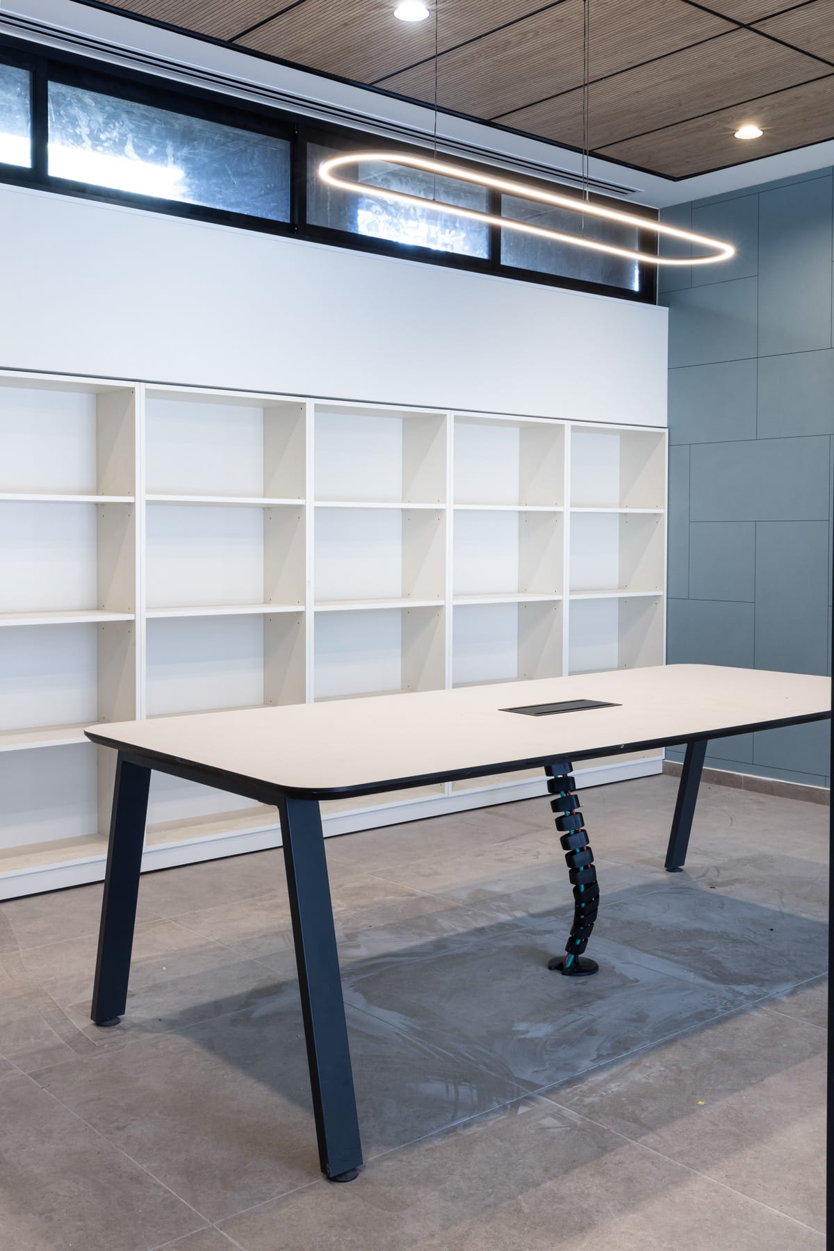 endow-table-raio-1
