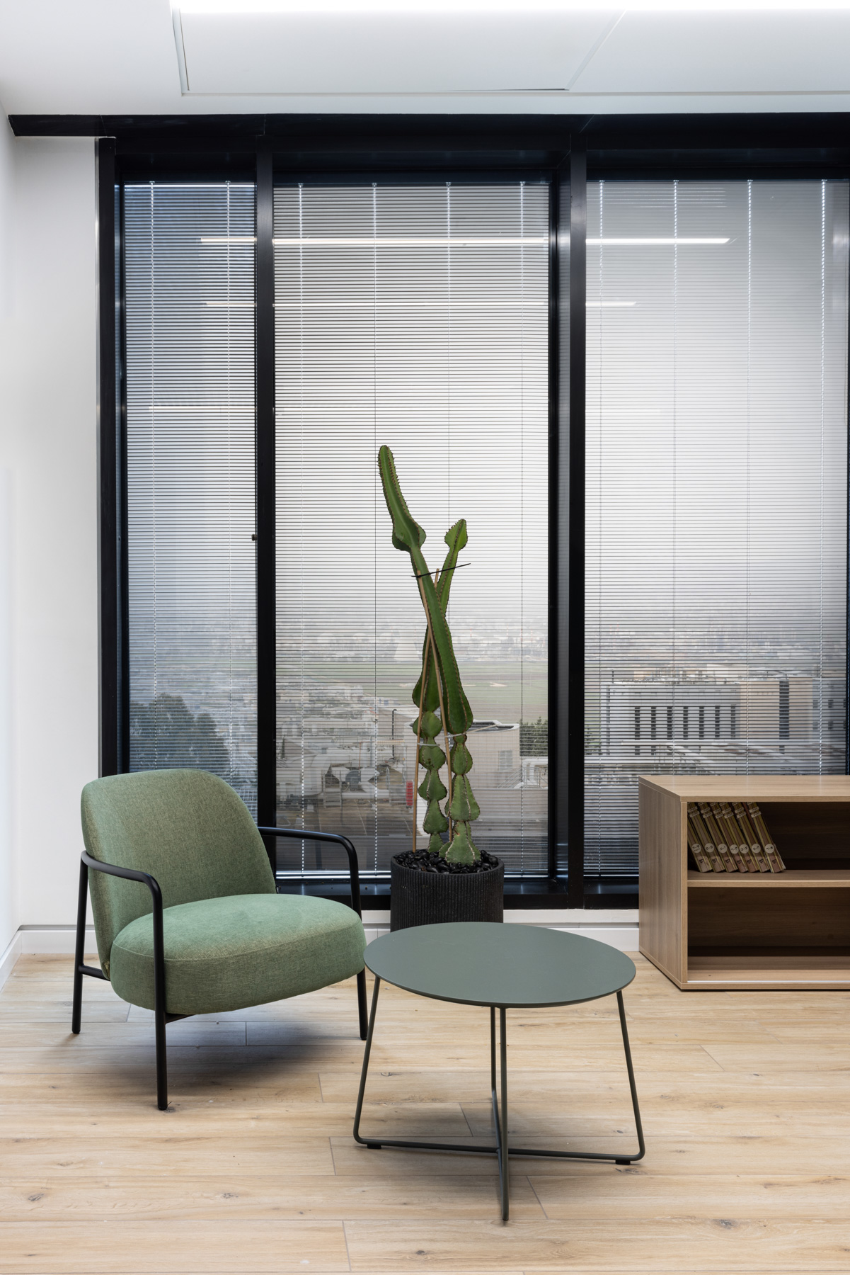 ferno+fly table by b&t