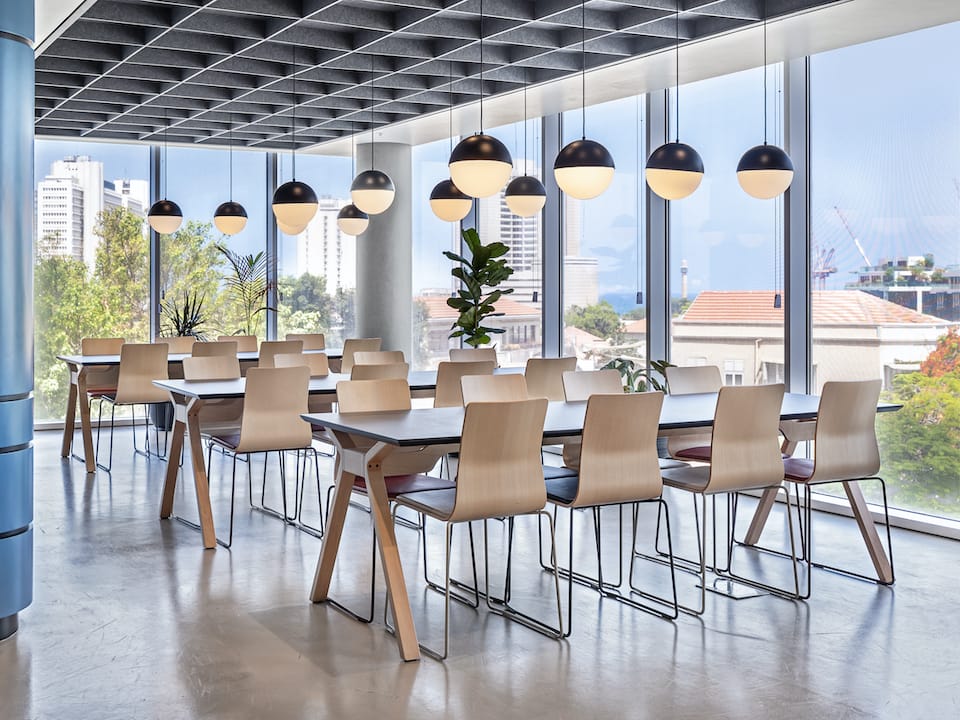 nature-eating-table-pitarolinar-chair-noti-1