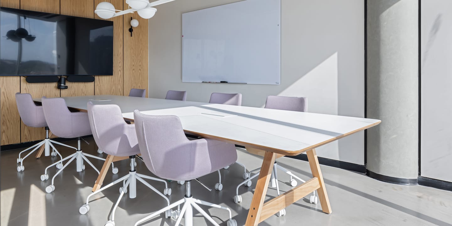 nature-meeting-tablerego-office-chair-bt-1