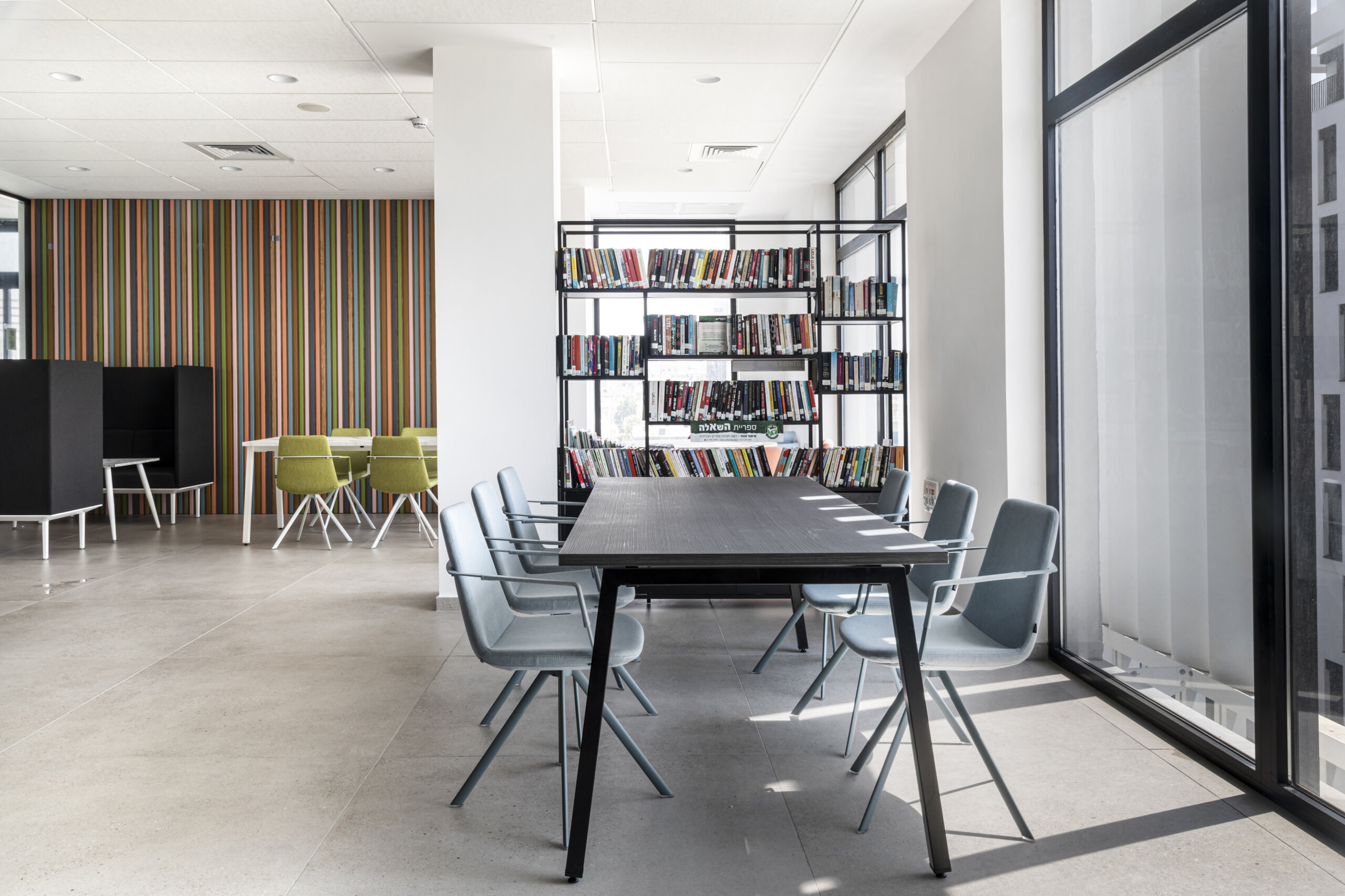 noa table raio+pera elipes b&t