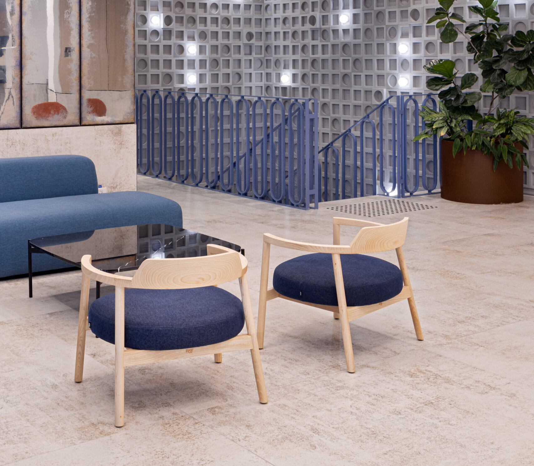 suiseki la cividina+Alek lounge b&t (3)