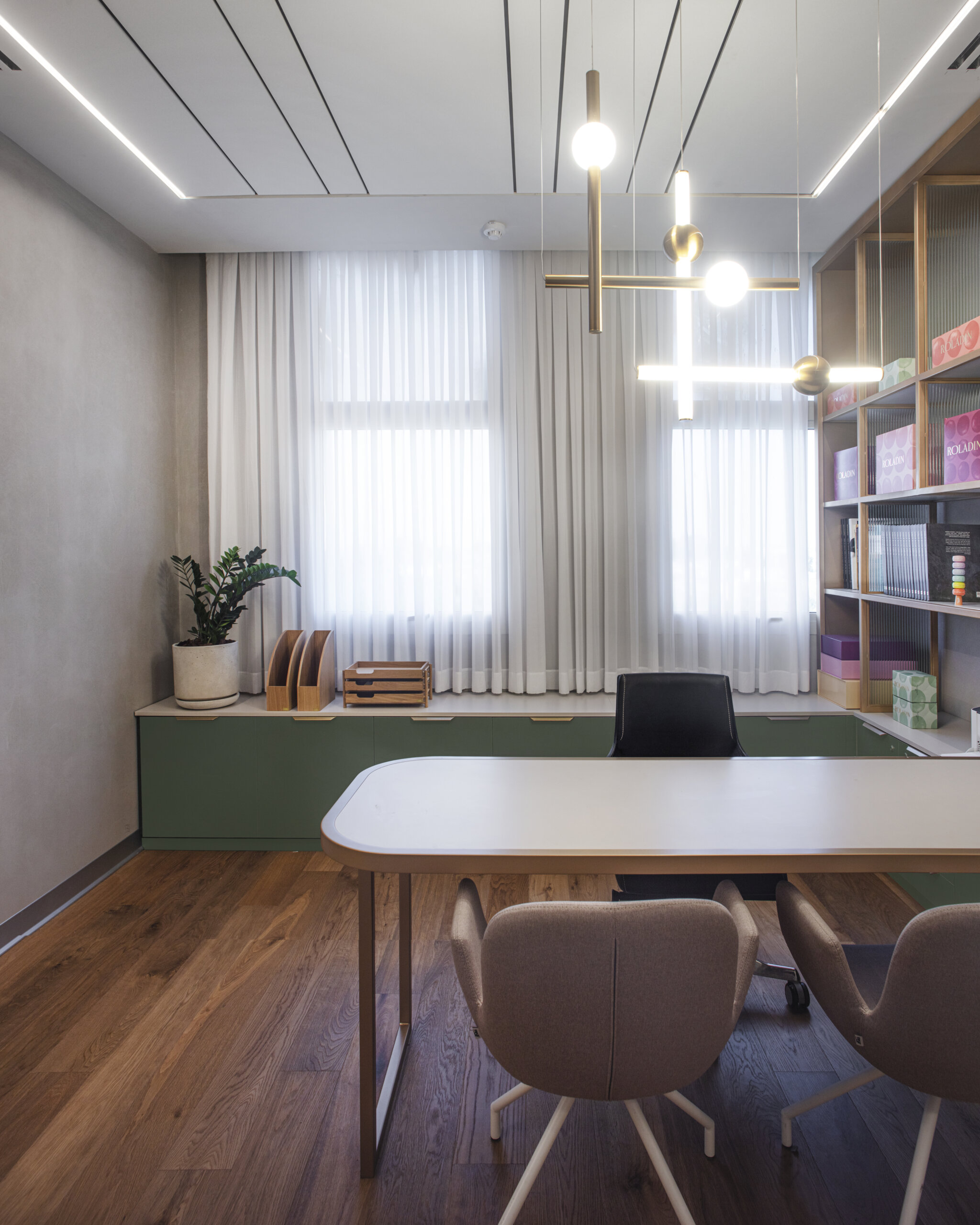 delfi low back+daisy chair