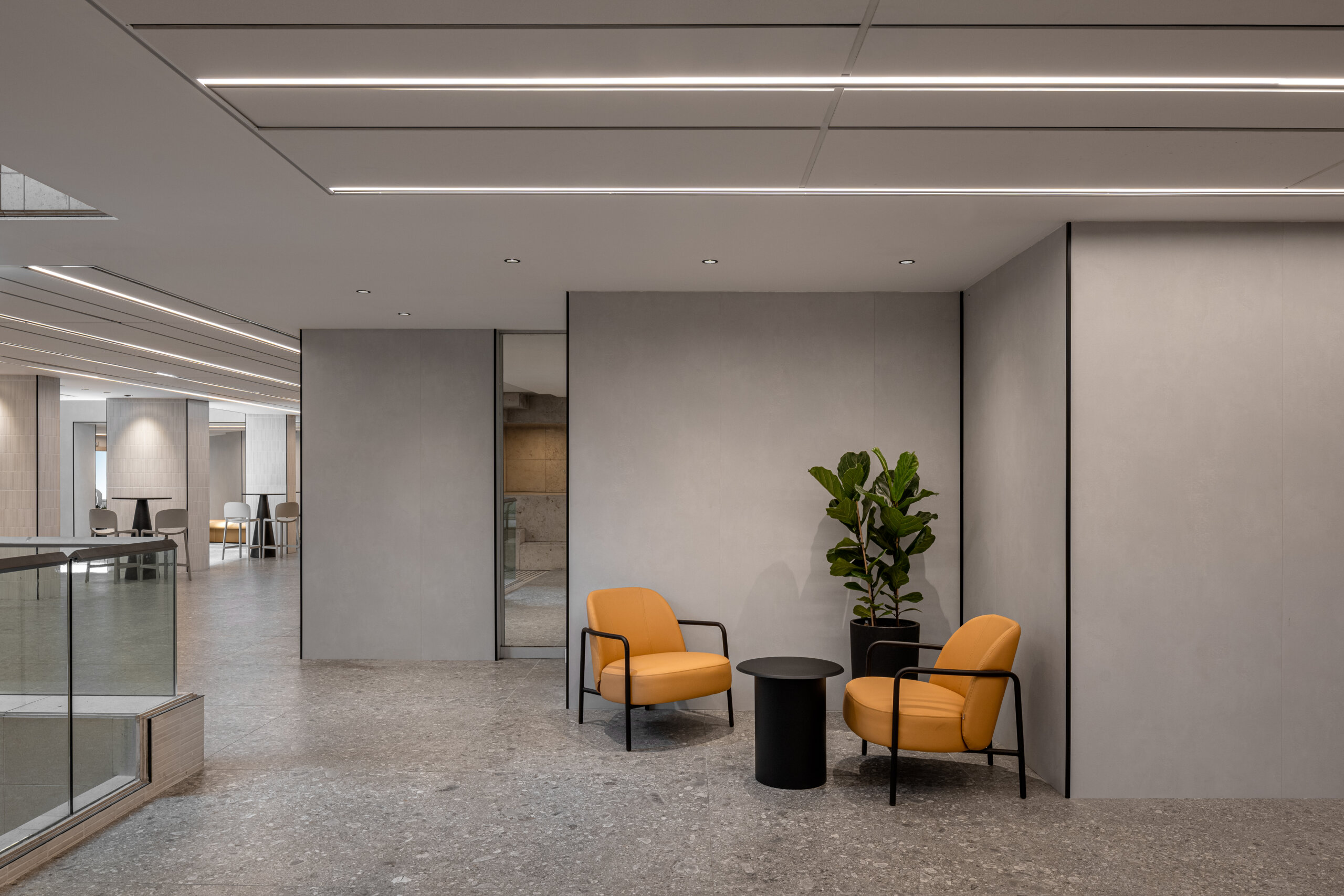 Ferno+drage table by B&T