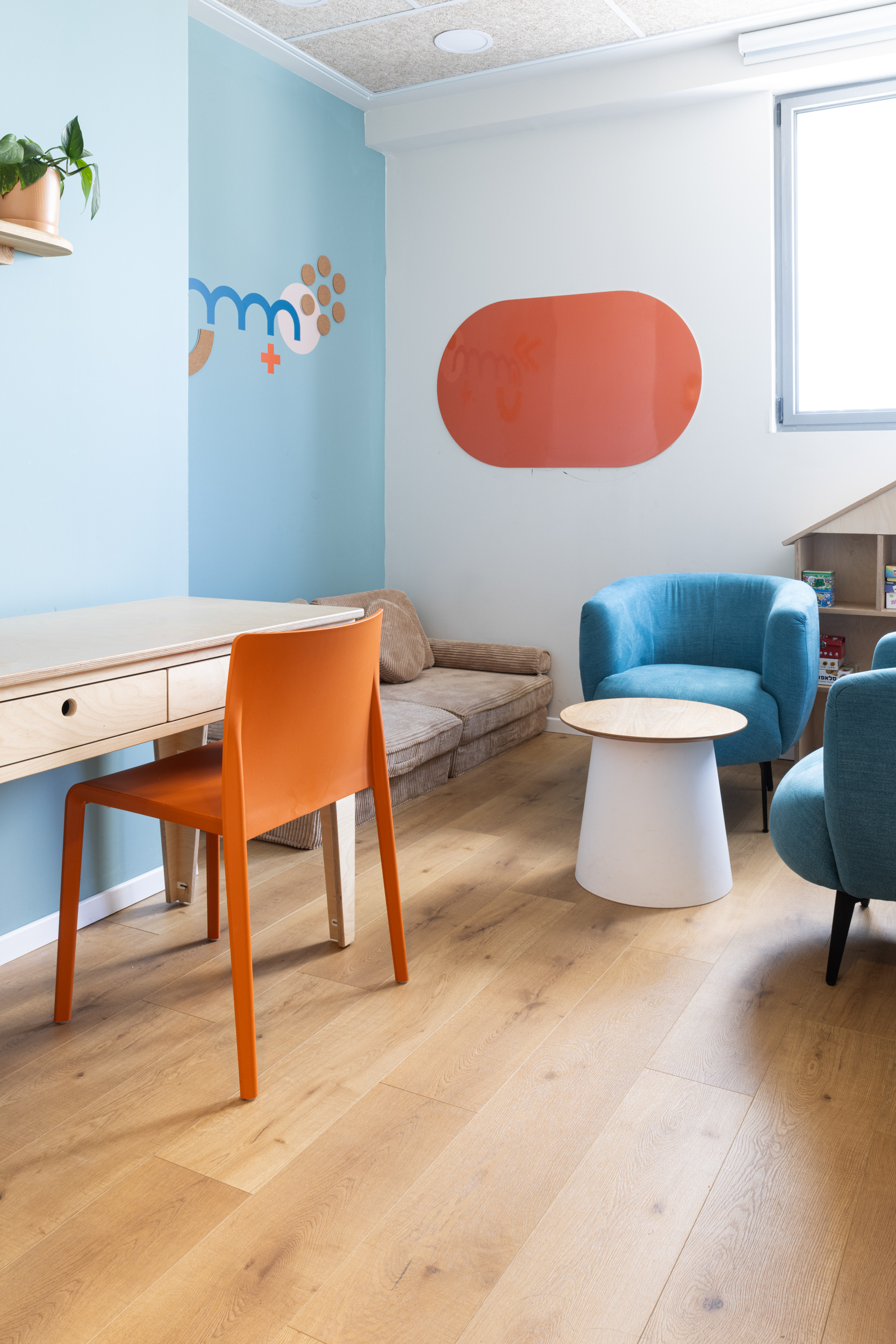 Volt chair by Pedrali (5)