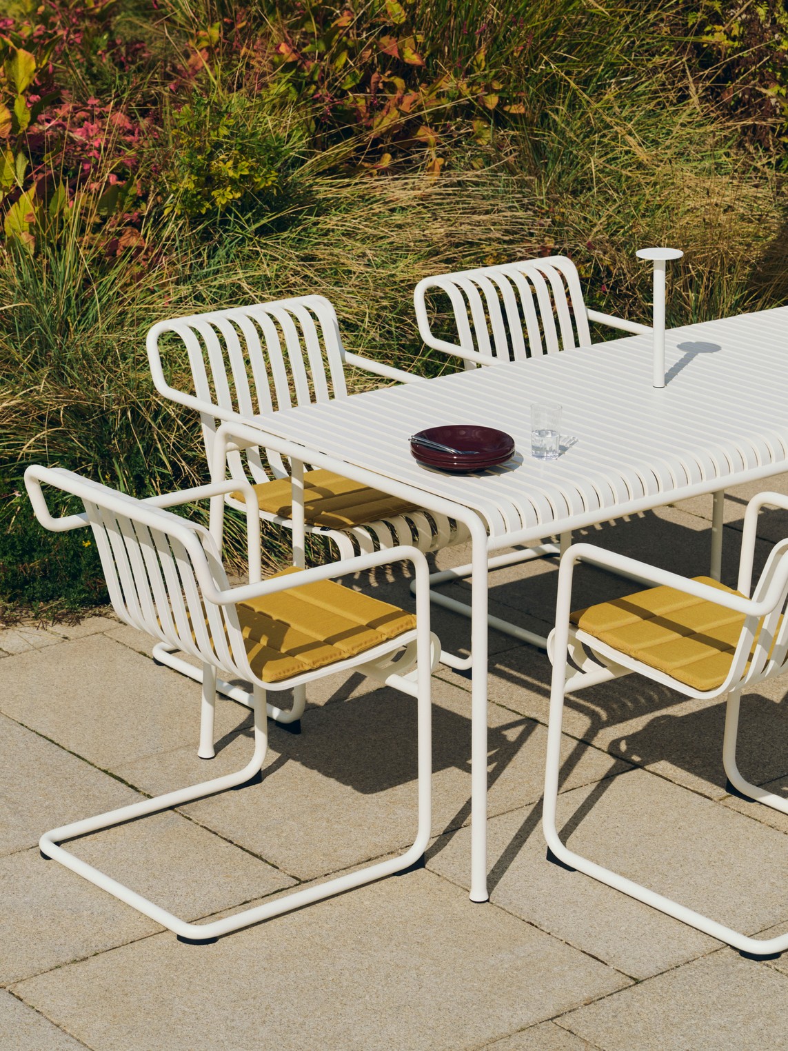 Palissade Cantilever Dining Armchair_Palissade Table L220_Host Portable Lamp cream white