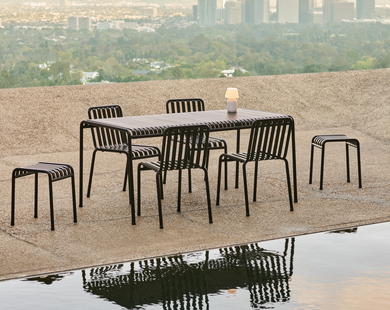 Palissade Table anthracite_Palissade Chair anthracite_Palissade Stool anthracite_Apollo Portable 01