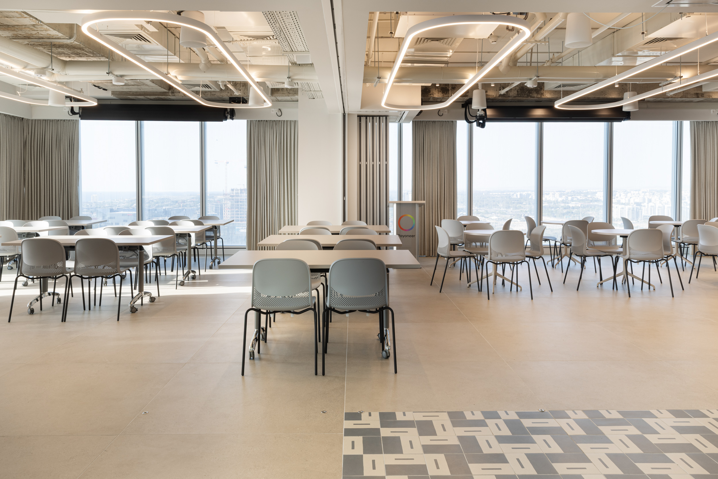 Set chair by OMP+tar 40 by Actiu
