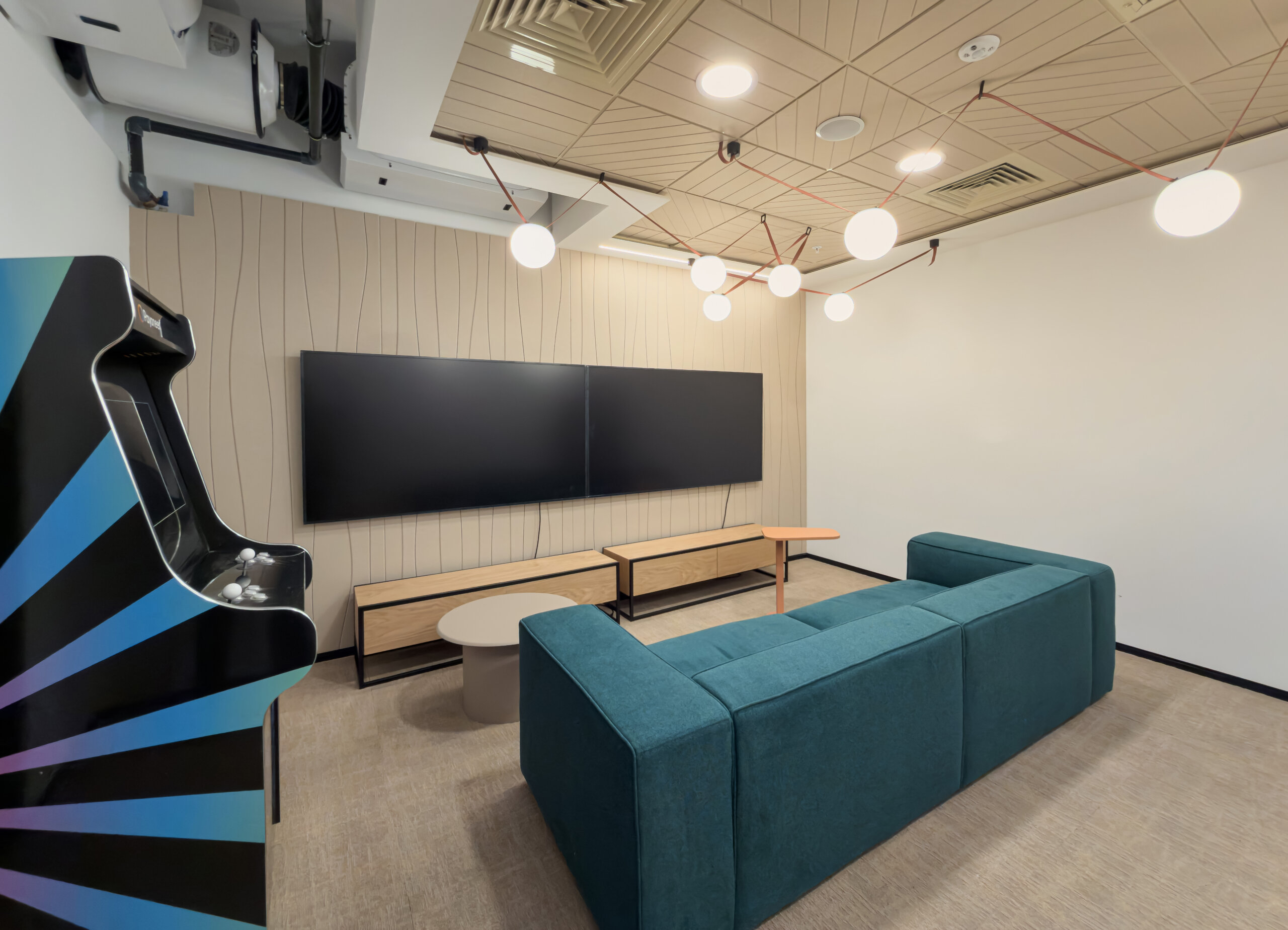 drage by B&T+Low table by Raio+ספה+ארוניות בייצור מקומי מיג דודי